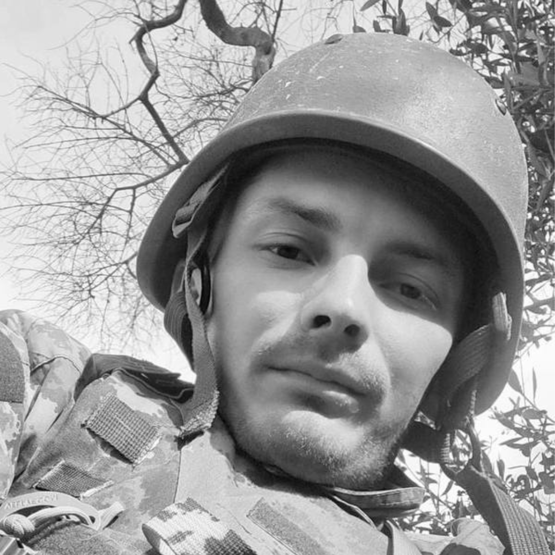 soldiers